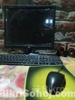 জরুরী টাকার প্রয়োজন তাই কম্পিউটার